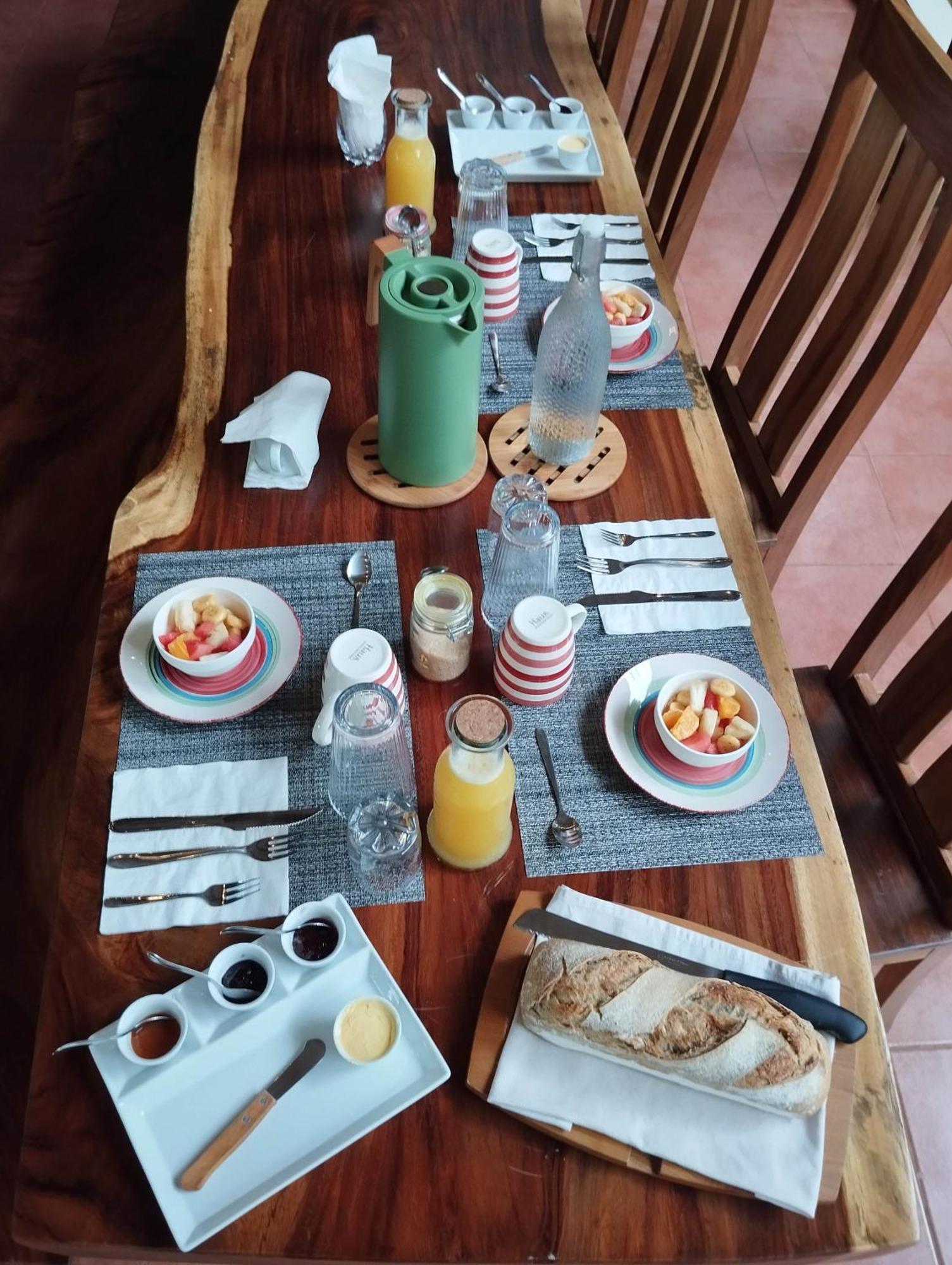 Отель La Table De Apoyo Масая Экстерьер фото